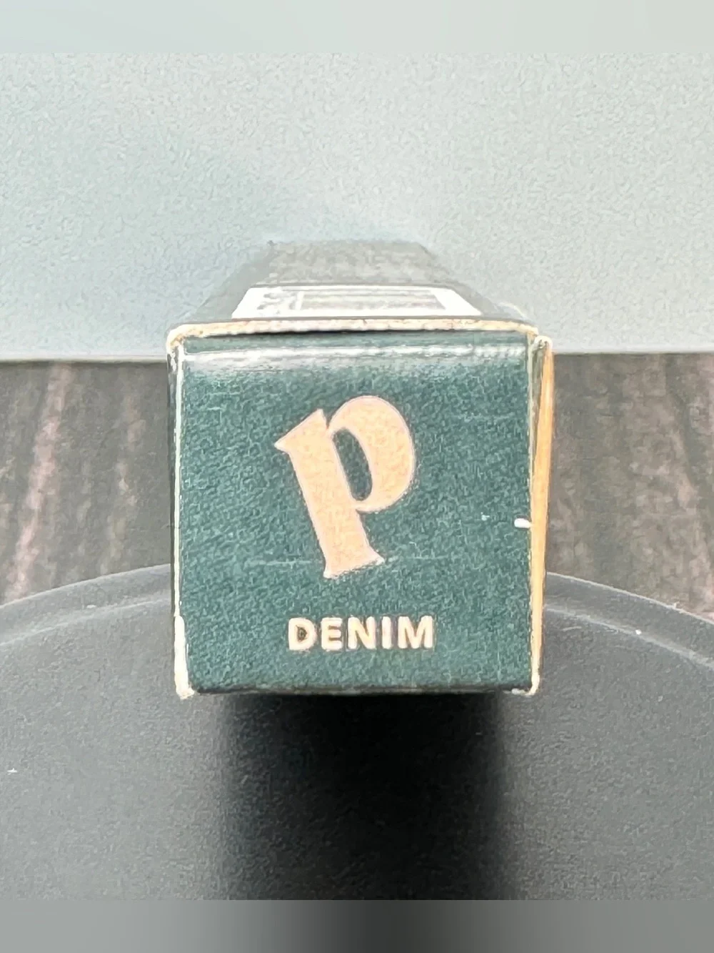 Pley Beauty Let It Linger 12-Hour Eyeliner NIB (Denim) 1.2 g / 0.042 oz